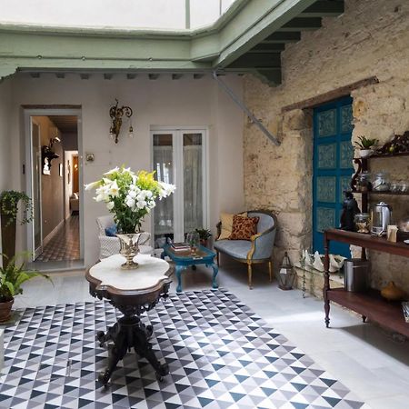 Casa Portus Gaditanus S XVIII Patio Andaluz El Puerto de Santa María Quarto foto