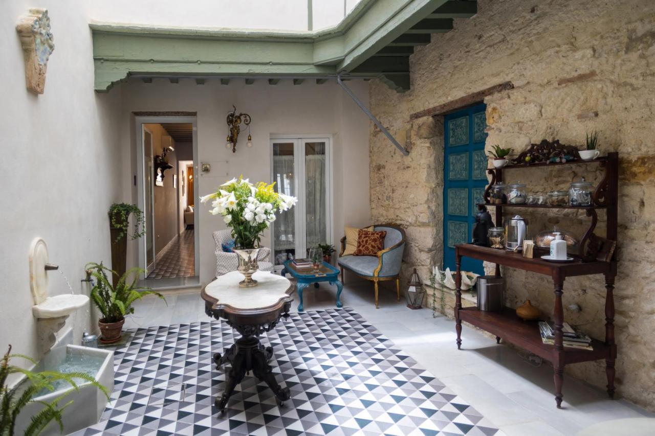 Casa Portus Gaditanus S XVIII Patio Andaluz El Puerto de Santa María Quarto foto